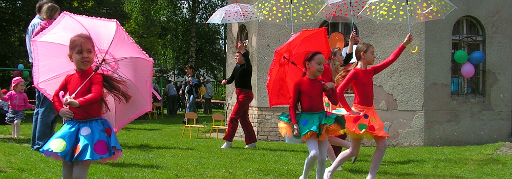 Parasolki - festyn w przedszkolu - Gorzów 2010